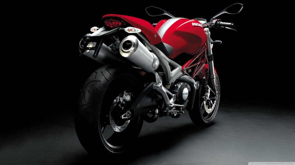 2008_ducati_monster_696_8-wallpaper-1366x768