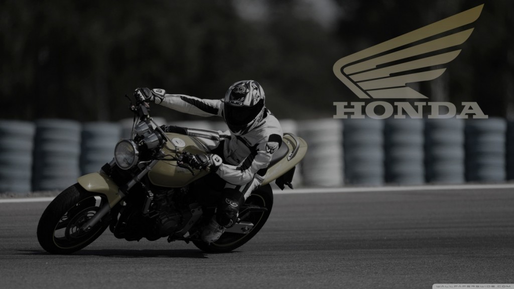 honda_hornet-wallpaper-1366x768