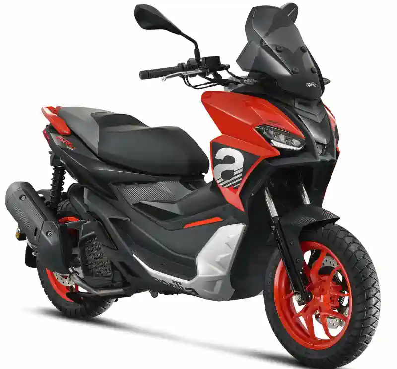 APRILIA SR GT 200 2026
