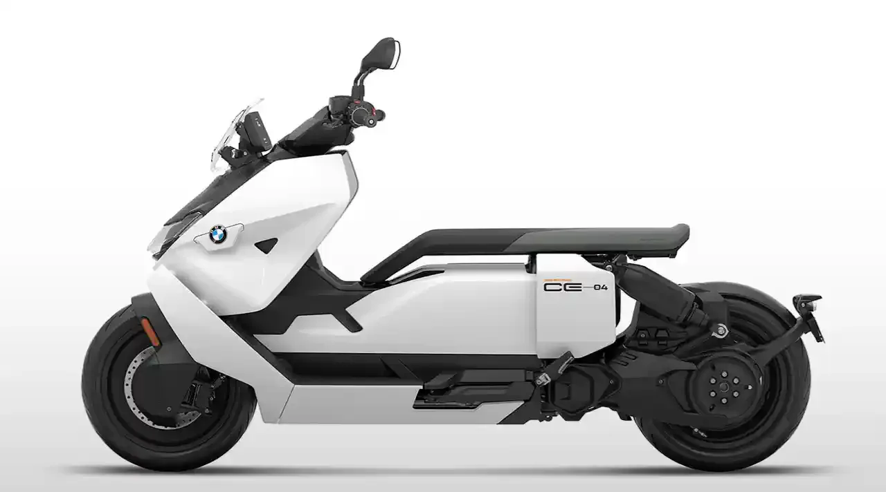 BMW CE 04 2026