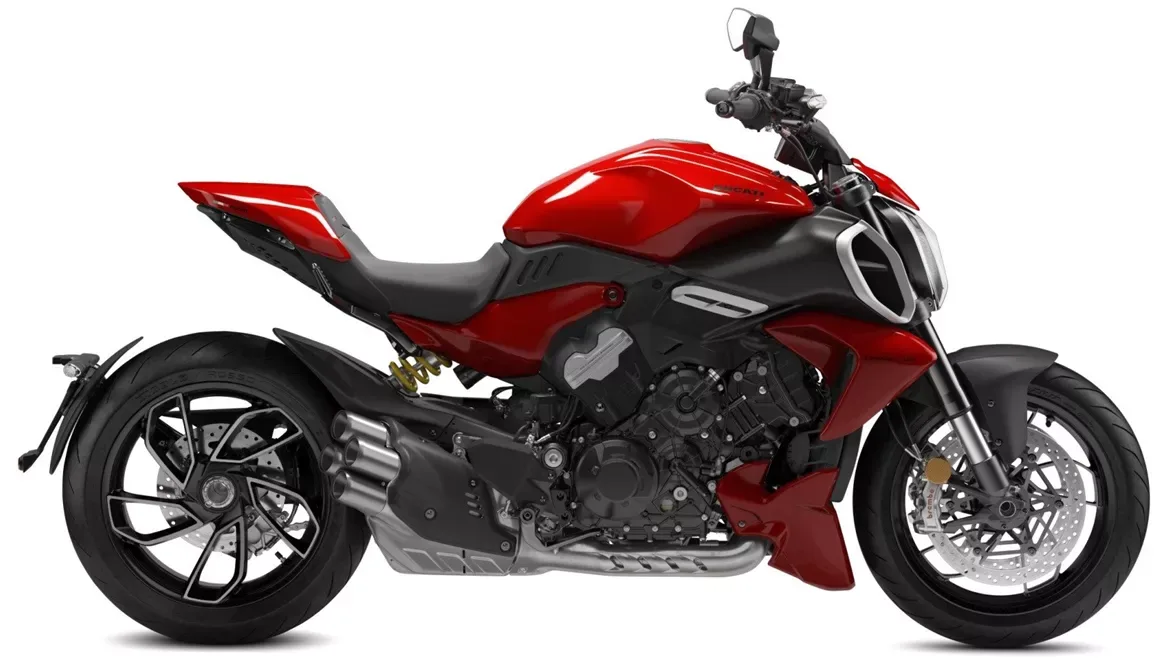 DUCATI Diavel V4 2024