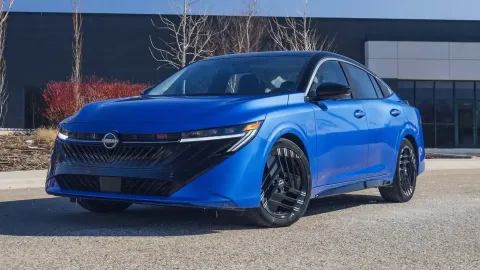 Nissan Sentra Spec-V Konsepti Ortaya Çıktı! 300 HP ve GT-R Frenleri