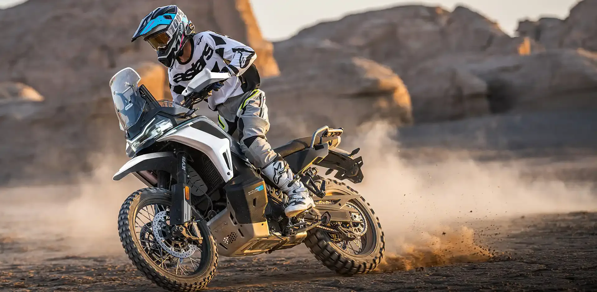 CFMOTO 1000MT-X’te KTM 990 Motoru mu Kullanılıyor?