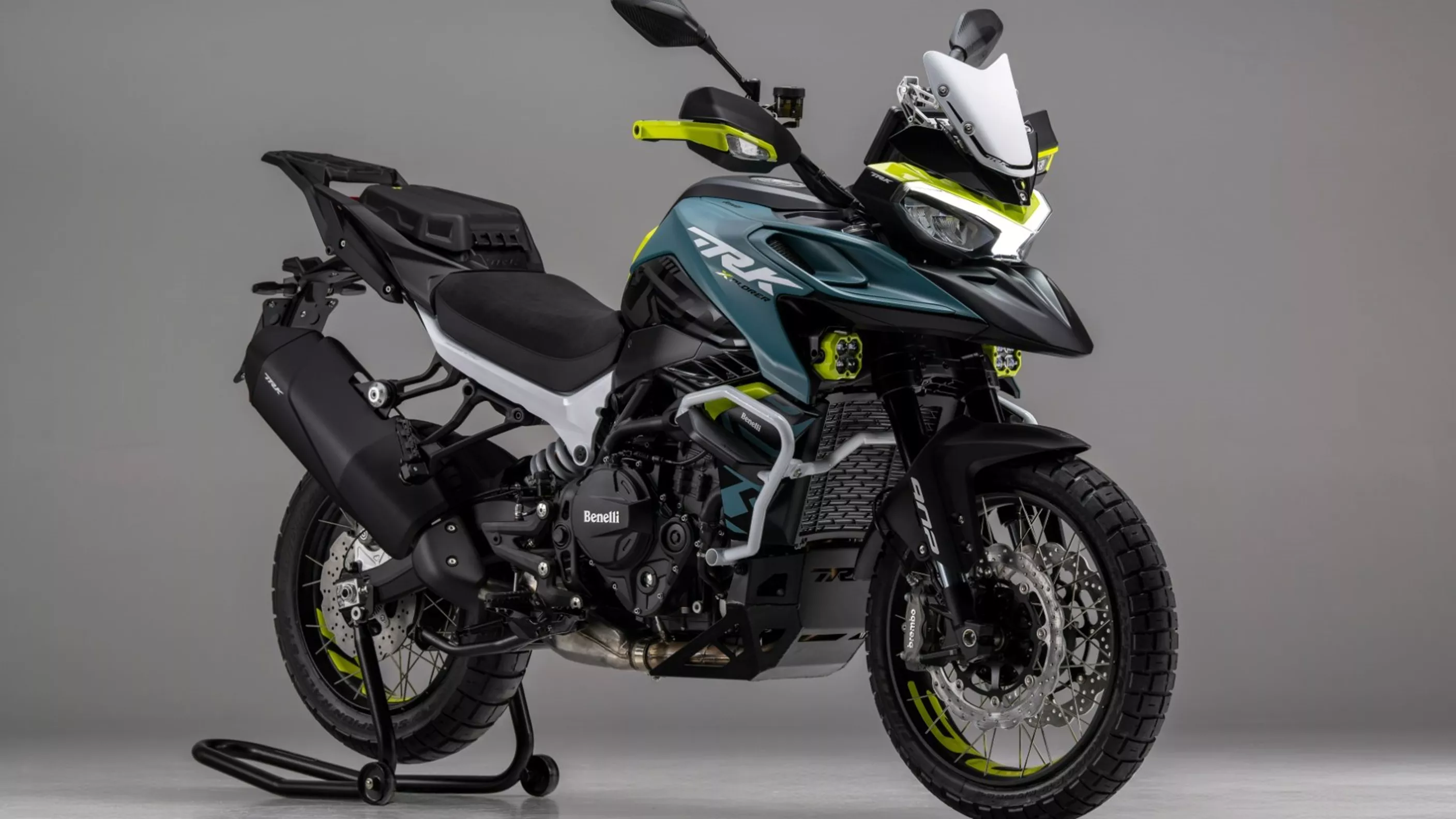 Benelli TRK 902 Xplorer ve Stradale Yola Çıktı! 904 cc ve 93 PS