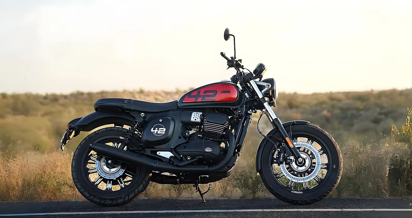 Jawa 42 FJ All Stars Geldi: 6 Yeni Renk Var, Türkiye'de 42 FJ 499 Bin TL