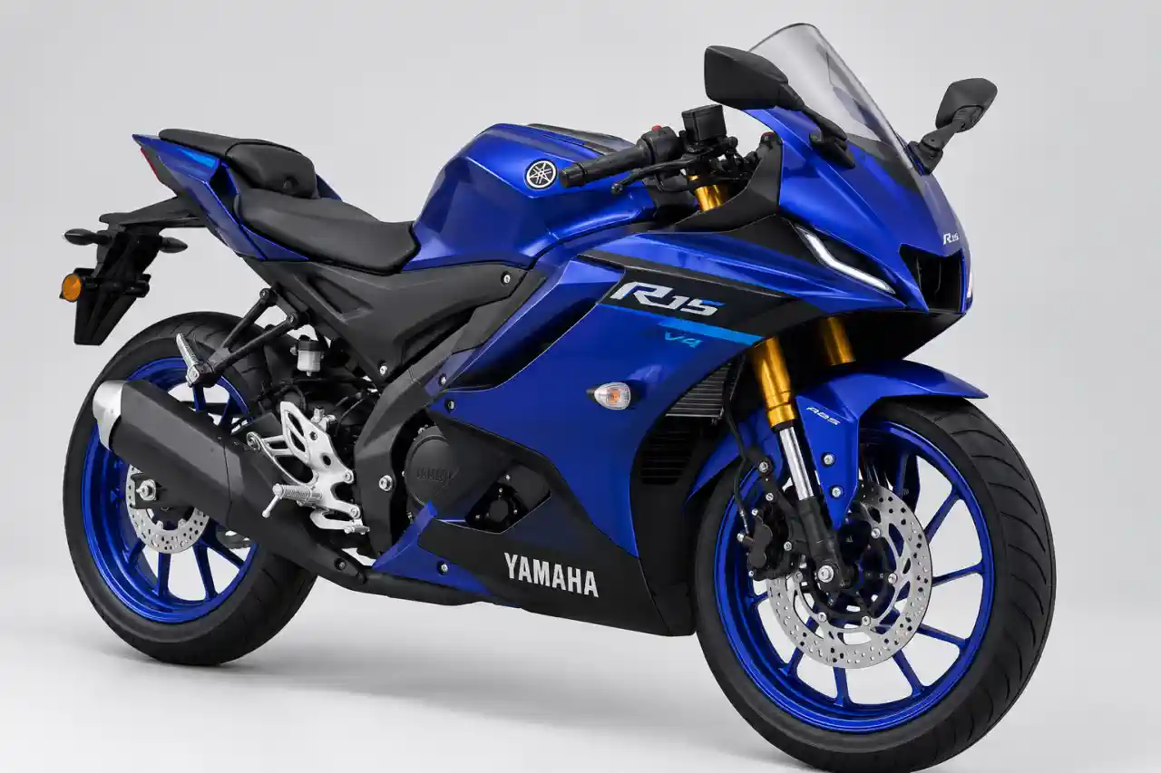 2026 Yamaha R15 V4 Güncellendi: Quickshifter Artık 3 Renk Seçeneğinde Sunuluyor