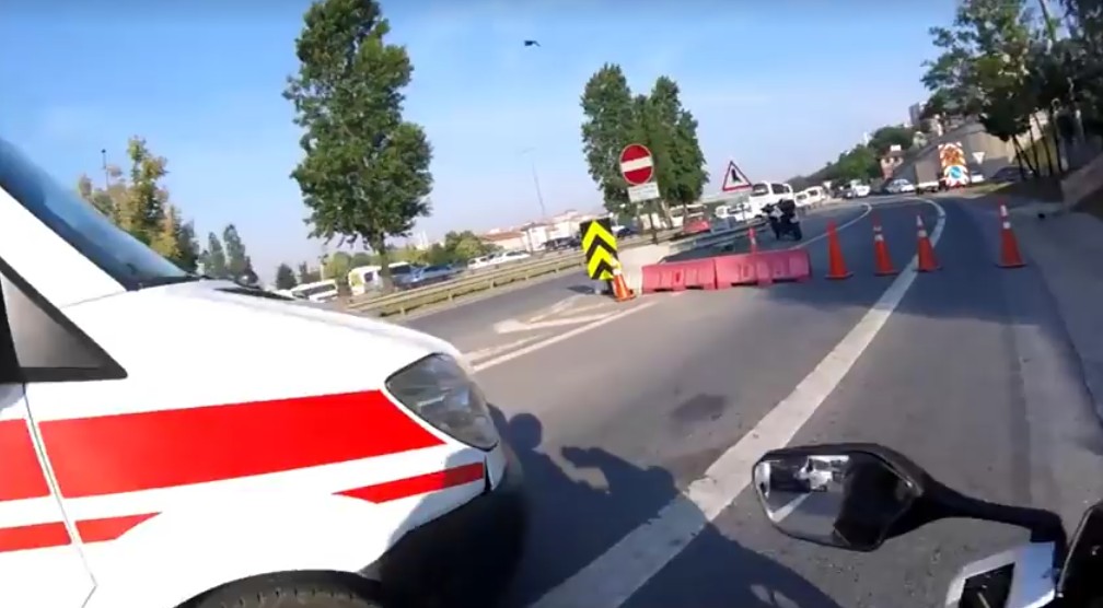 Motorcular Serseri Değildir İzle İzlettir.