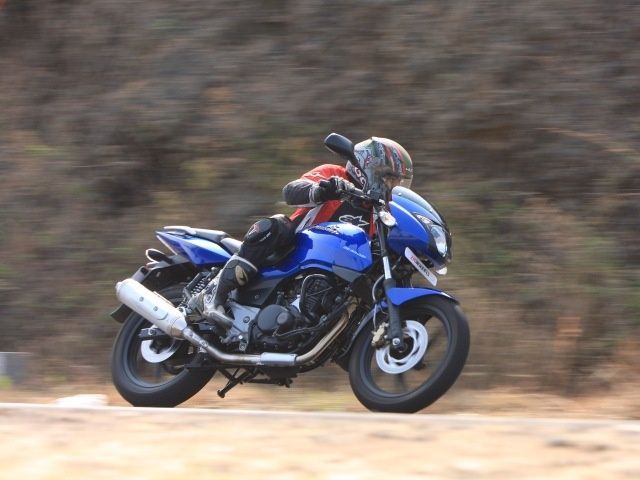 Bajaj Pulsar 220 F