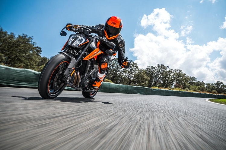 KTM Duke nasıldır?