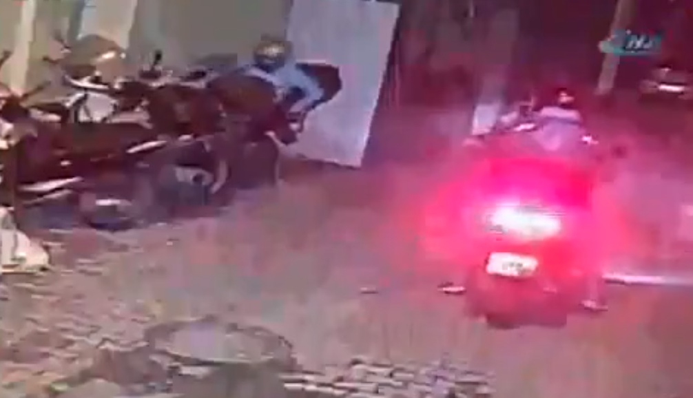 5 Dakikada 3 Motor Çaldılar, Mahalleli Nöbet Bekliyor