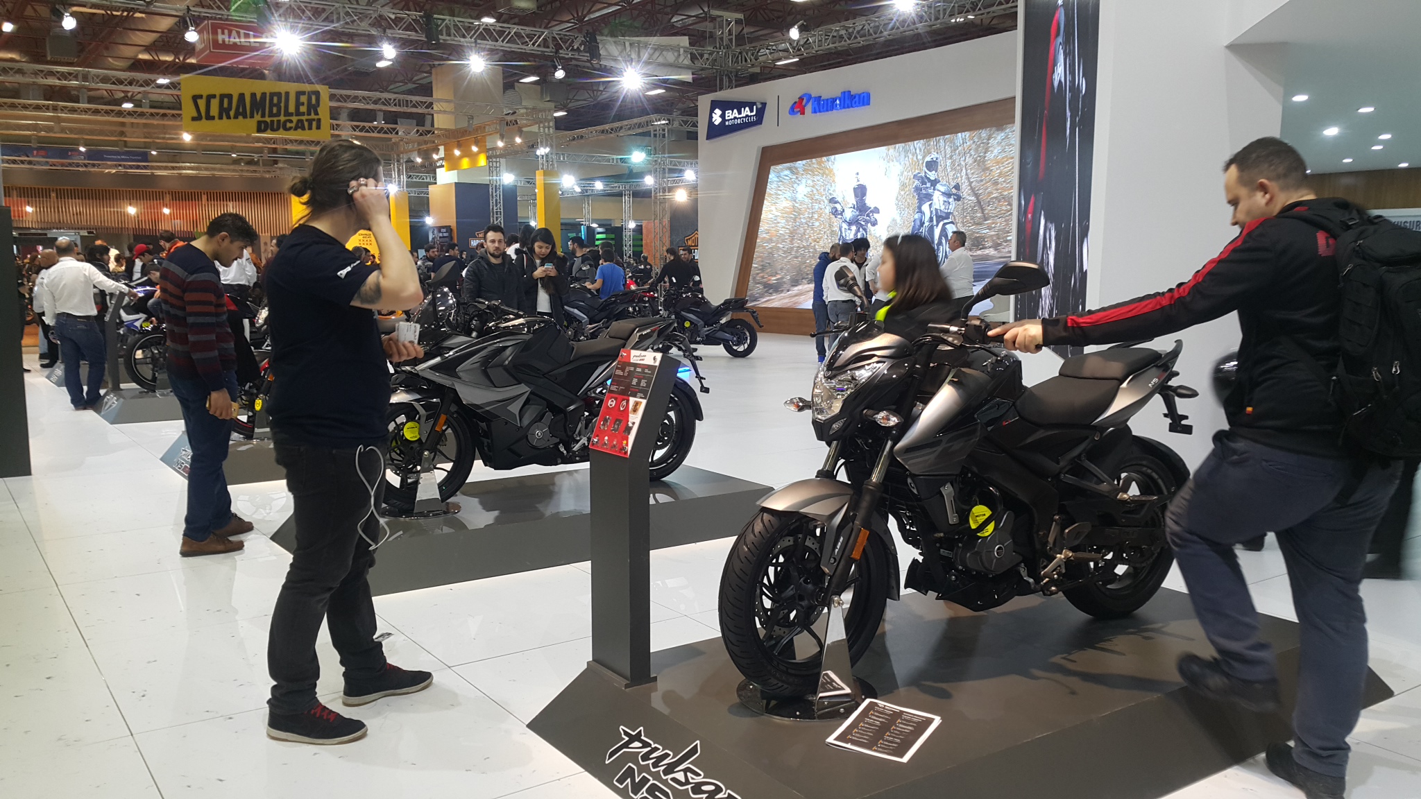 Moto Bike İstanbul'u bir de böyle izleyin