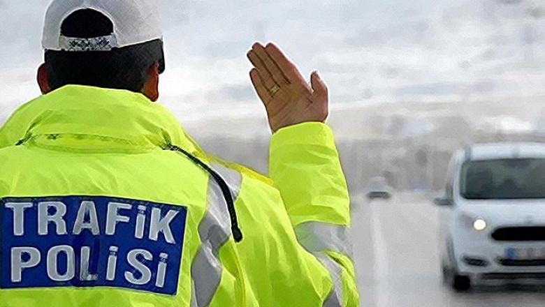 Atatürk ve Galata köprüsü trafiğe kapatılıyor