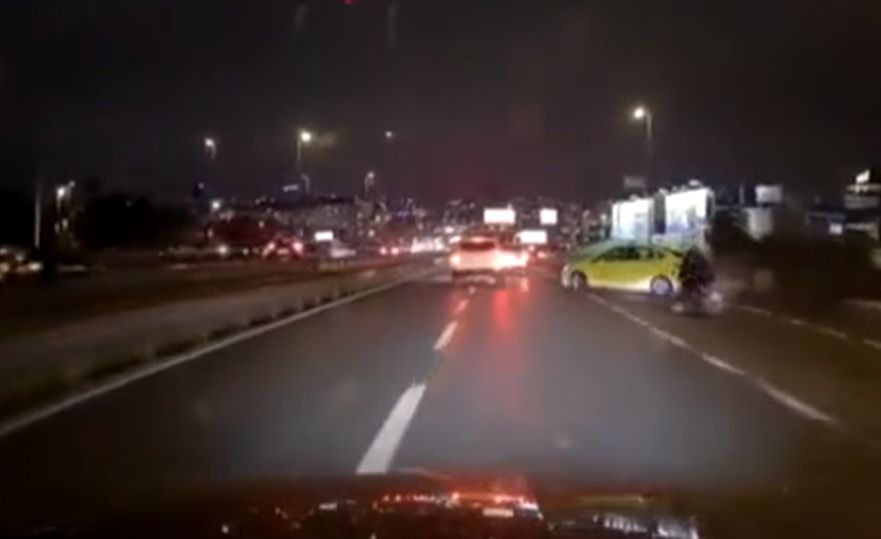 Ters yönden çıktı, kazaya neden oldu, kaçtı