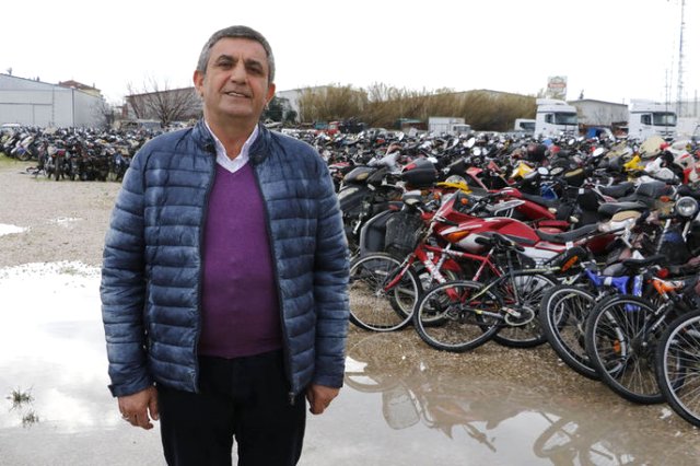 2 bin motosiklet çürümeye terk edildi