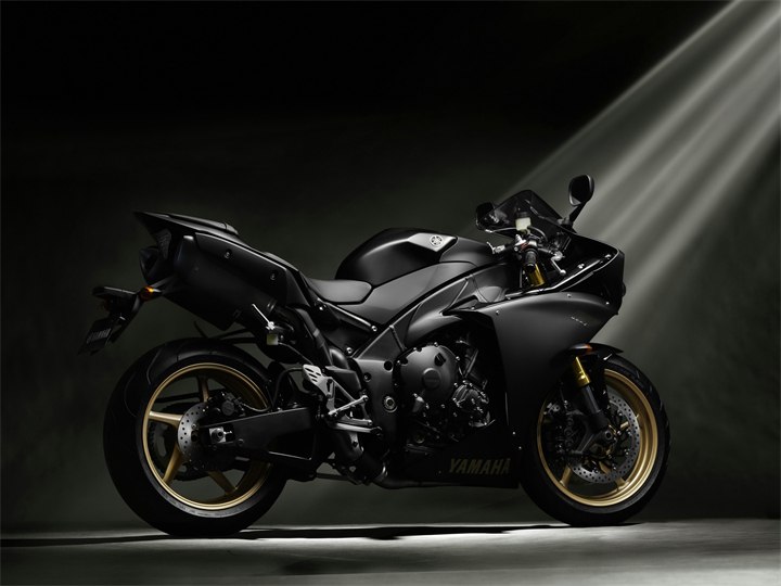 Yamaha YZF-R1 2006'da tanıtılmıştı