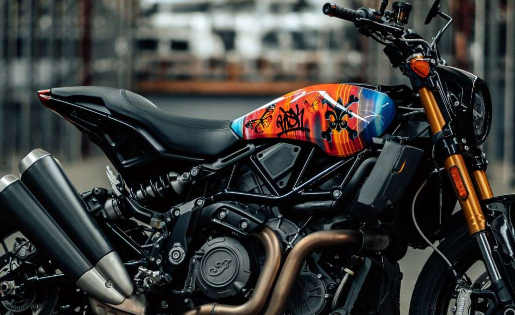 Indian Motorcycle için 5 Sanatçıdan 5 Tasarım