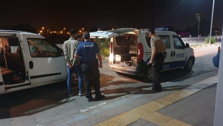 Suçüstü yakalanan motosiklet hırsızları serbest bırakıldılar
