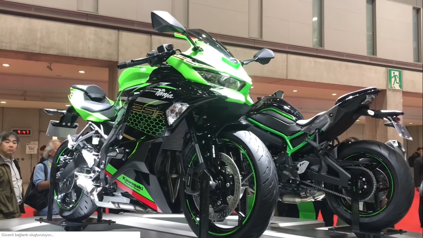 Yeni Kawasaki ZX-25R