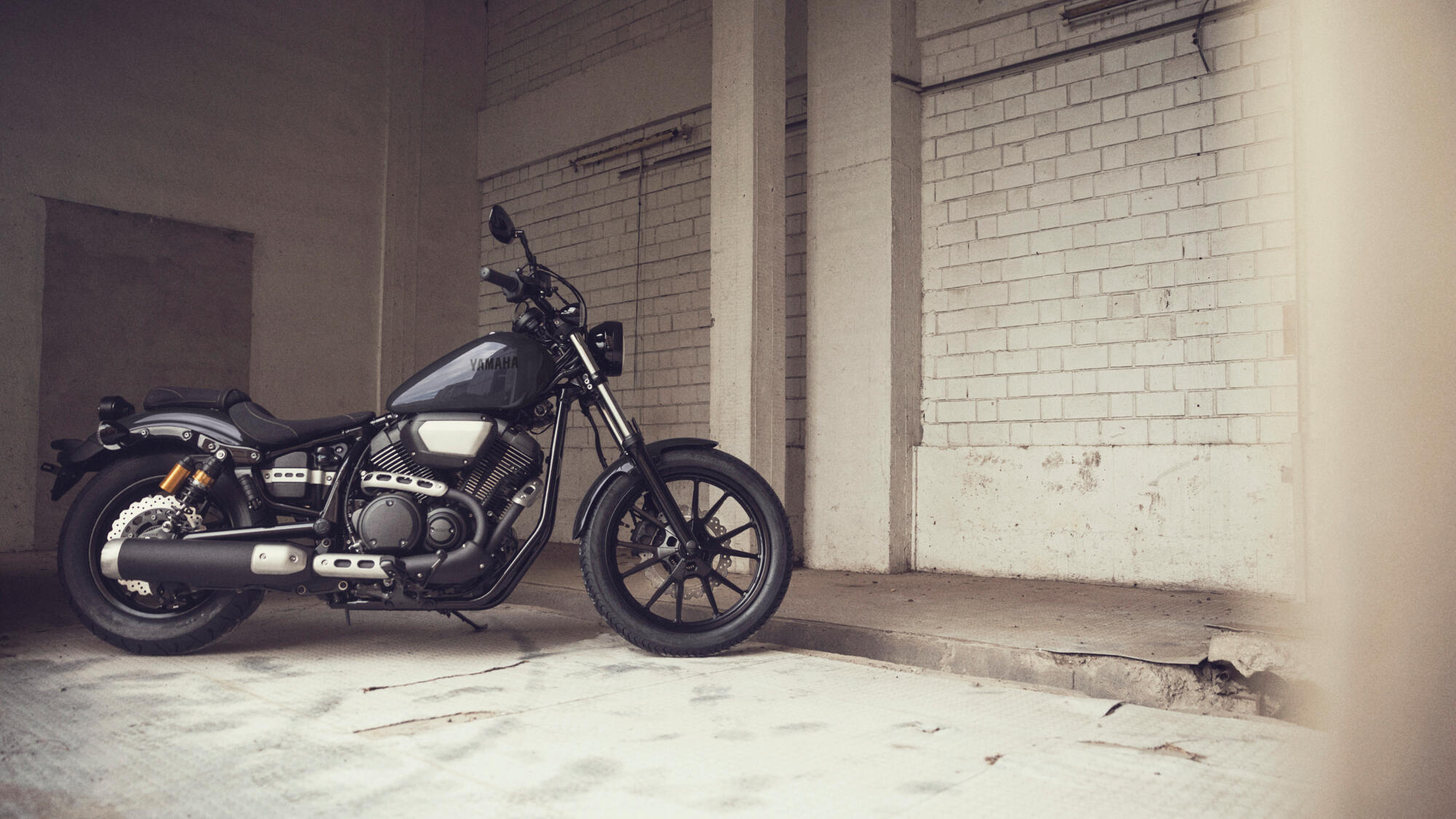 Yamaha XV950R