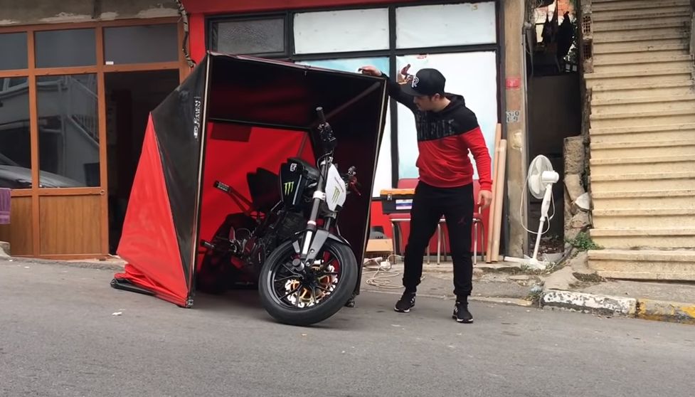 Portatif Motosiklet Garajı