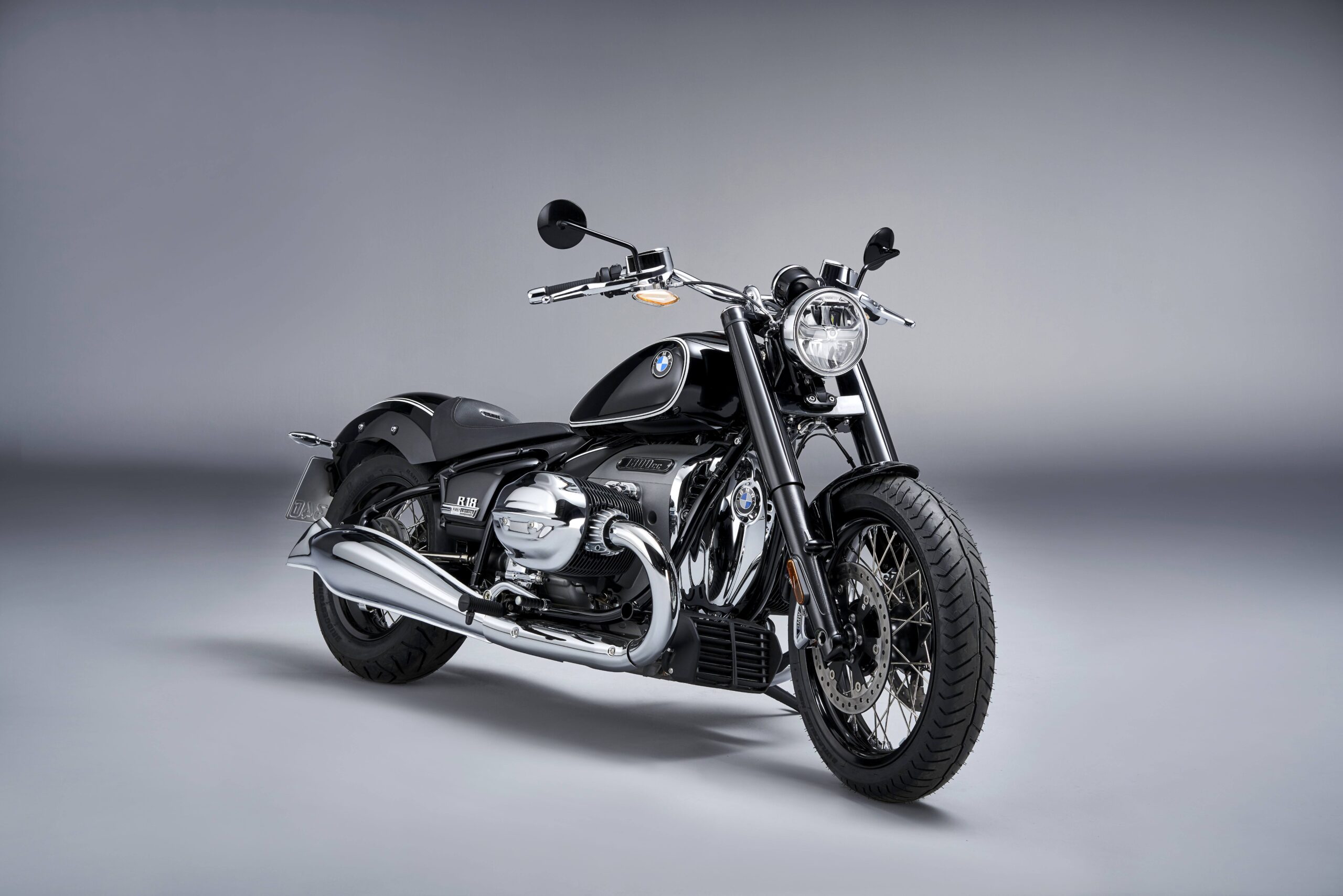 BMW R18 Teknik Bilgiler