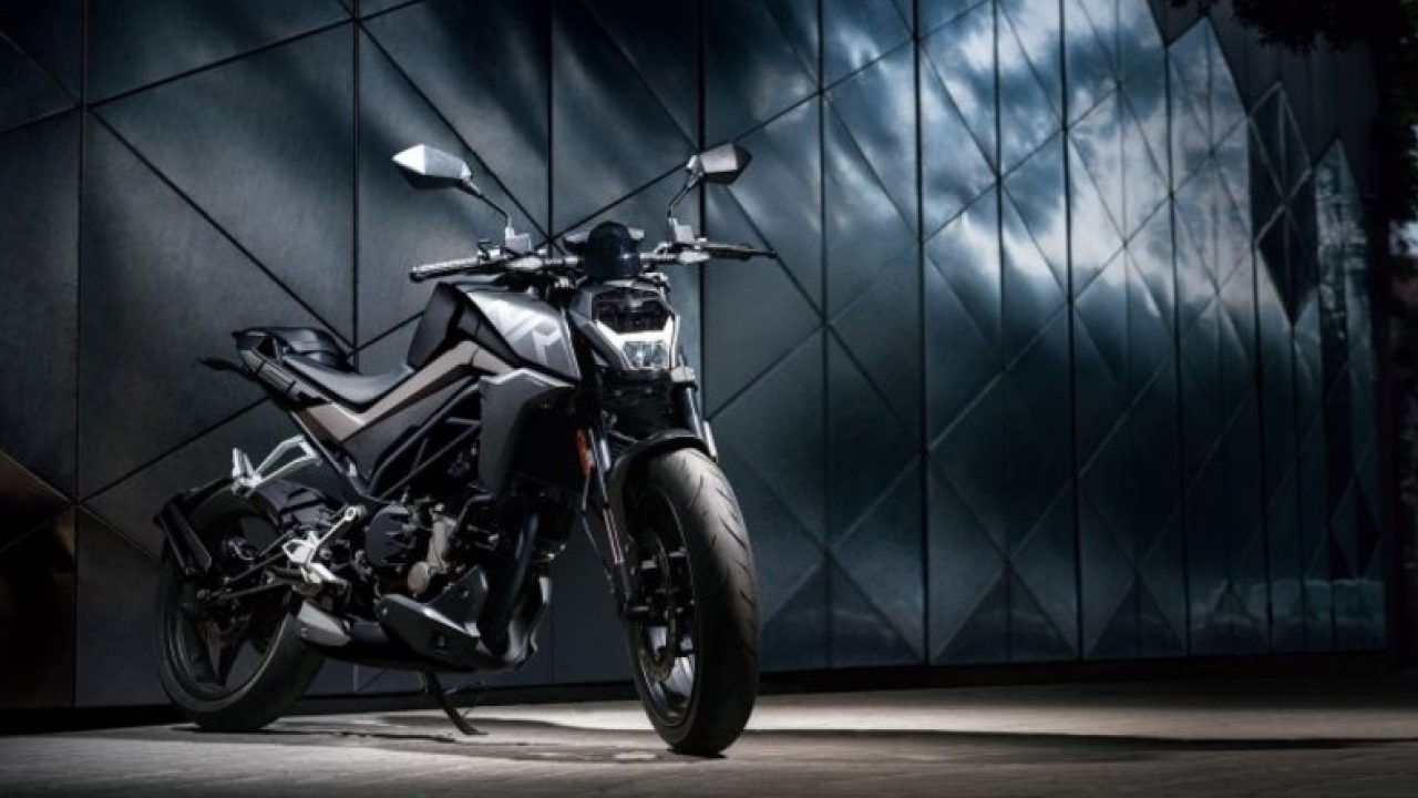 CF Moto 250NK, 2020