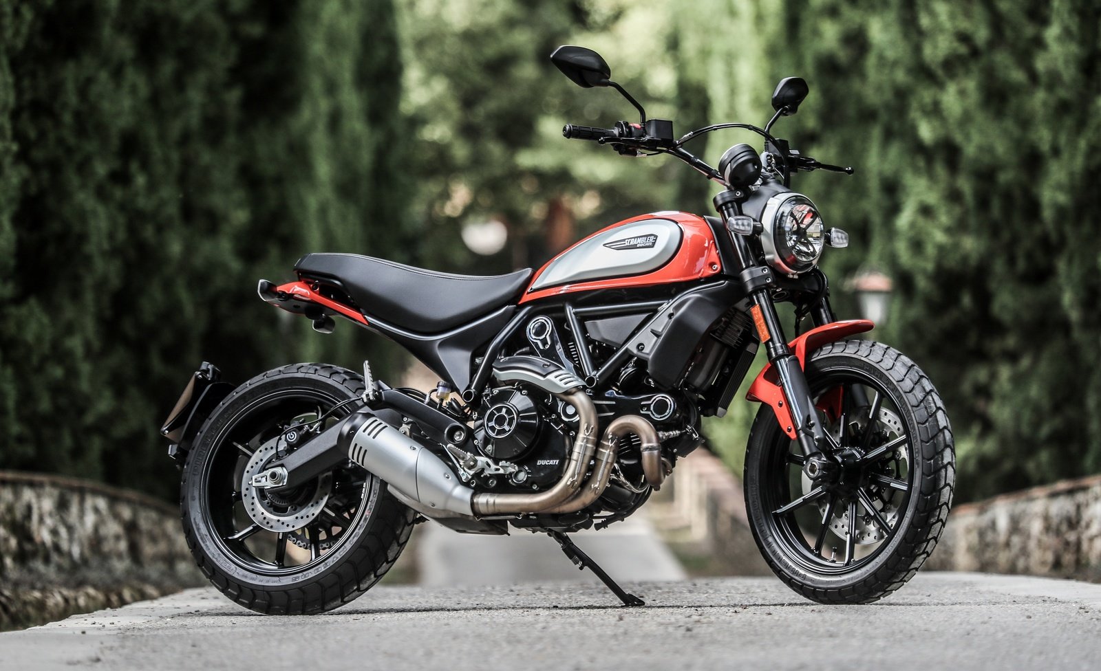 Ducati Scrambler Tangerine Icon, 2020