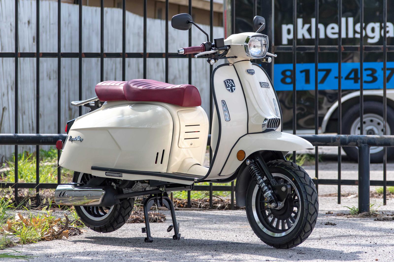 Genuine Scooter Gran Tourer 150, 2020