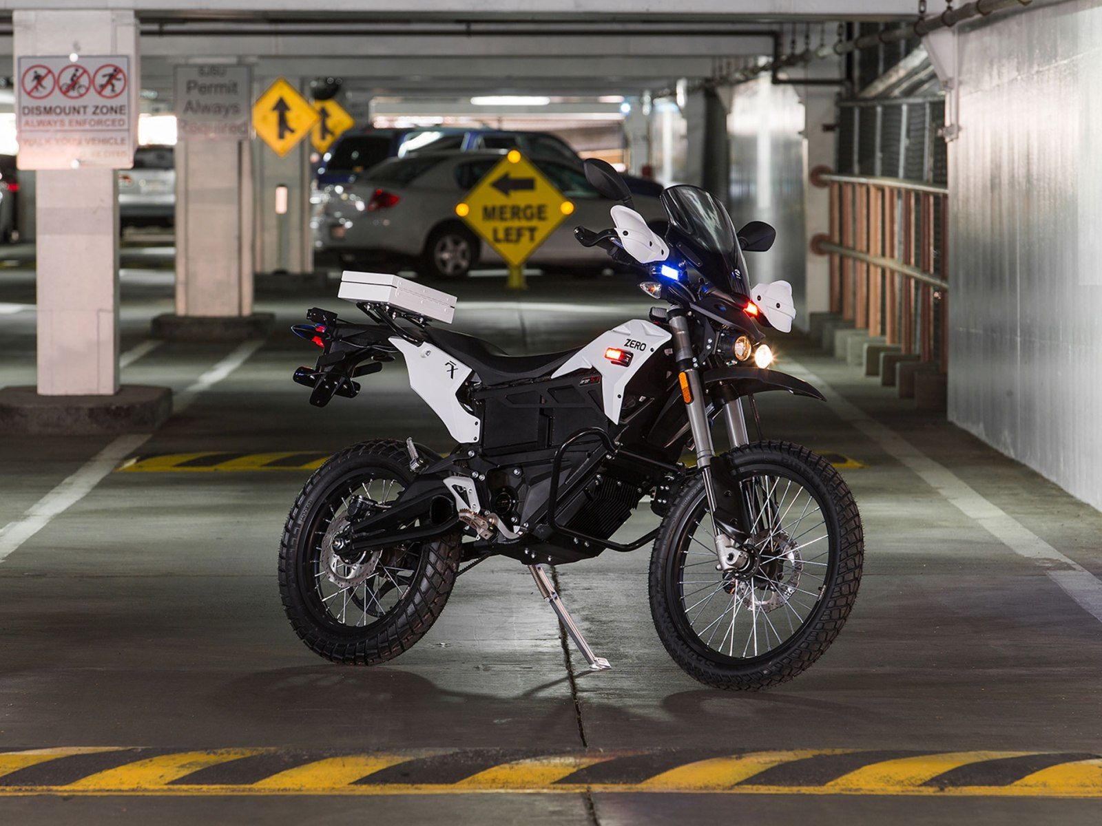 Zero Police 2015