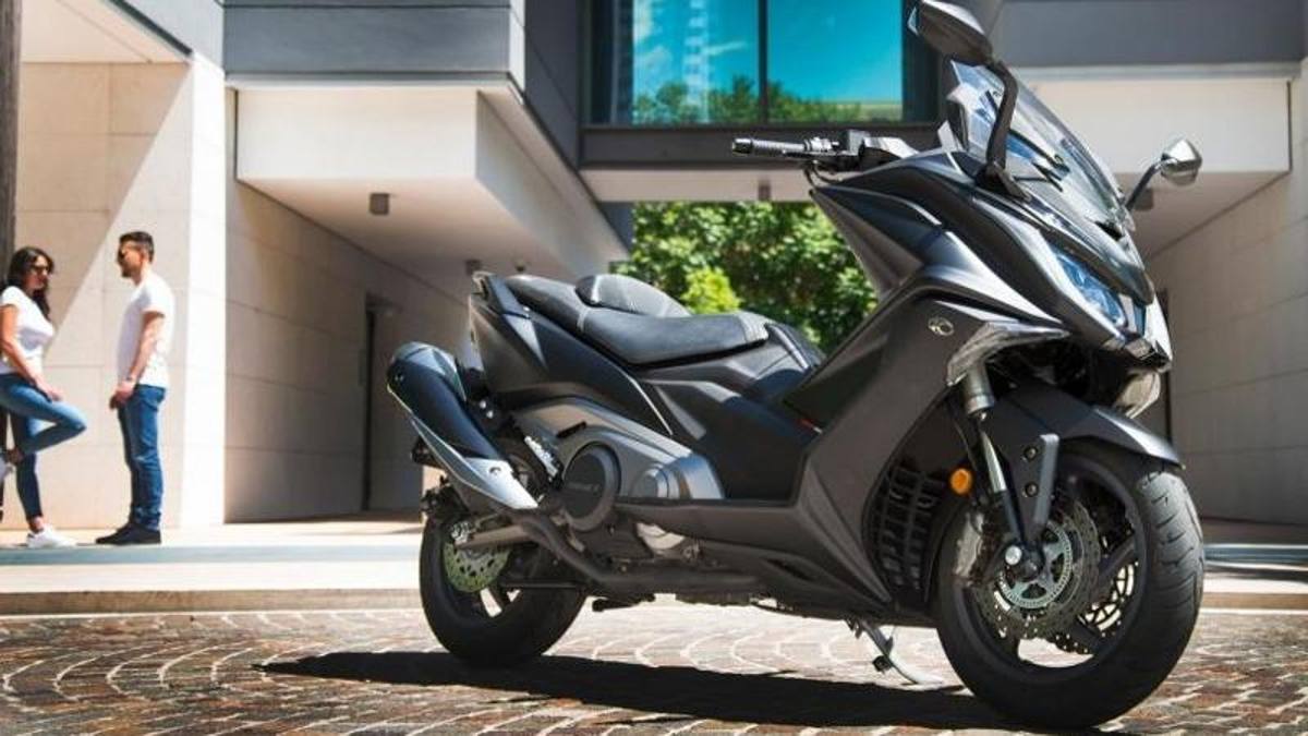 Kymco AK 550, 2020