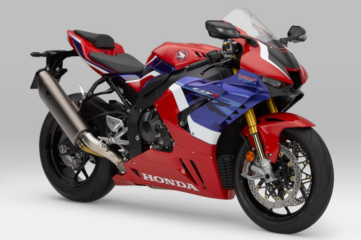 Yeni Honda cbr1000rr-r 2020 | Pist Performansı ve Sesini Dinleyin