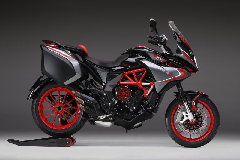 MV Agusta Turismo Veloce Lusso RC SCS 2020