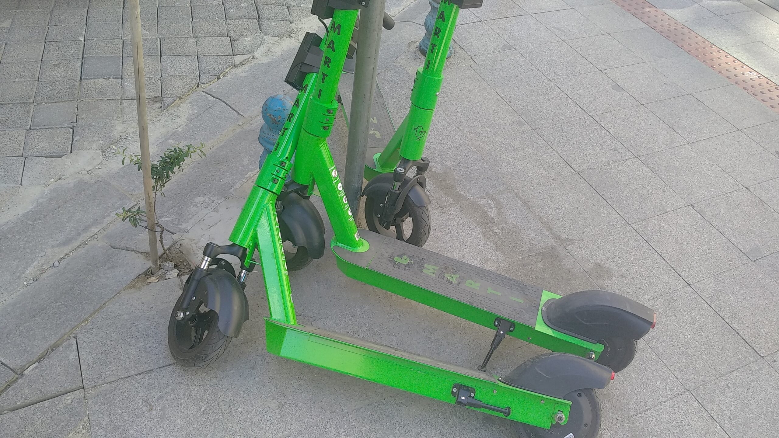 Elektrikli scooter kullanımına yaş sınırı ve ehliyet şartı geliyor