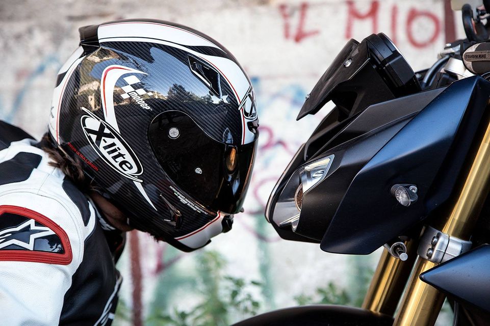 X-Lite'dan 5 Eşşiz Carbon Kask