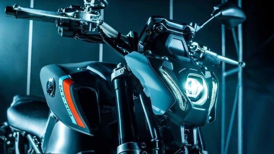 2021 Yamaha MT-09 Foto Galeri