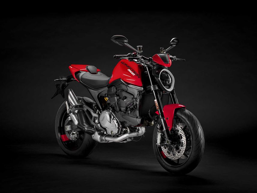 2021 Ducati Monster ile Tarzını İyileştiriyor