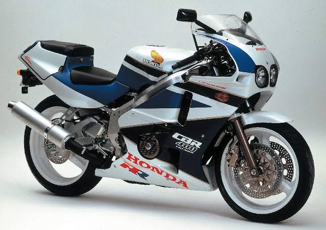 Honda CBR 400 rr, 1987