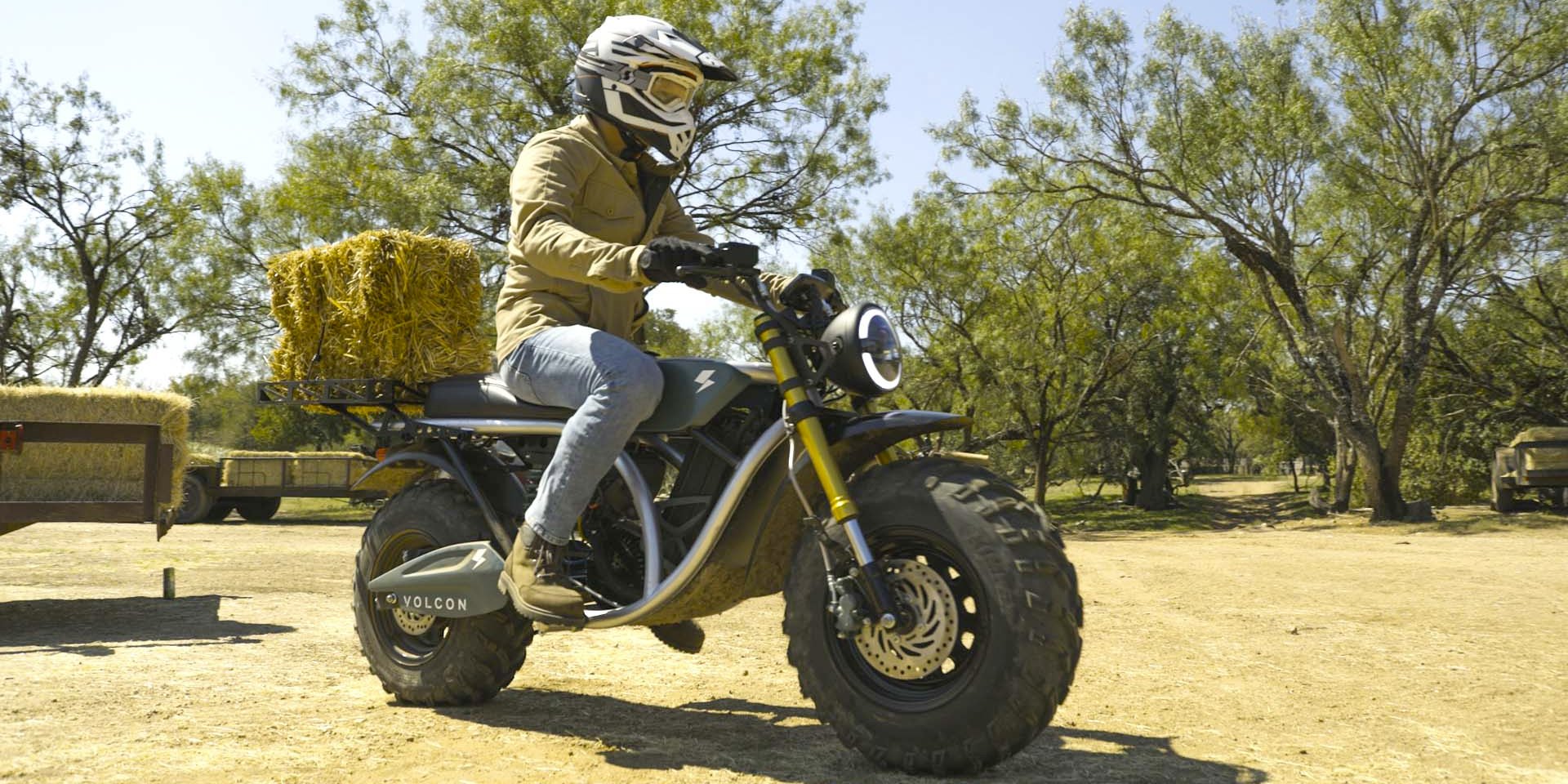 ABD yapımı ilk elektrikli elektrikli motosiklet olan Volcon Grunt, Teksas'ta üretime başladı