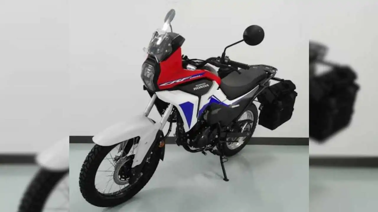200cc'lik Yeni Honda Macera Motosikletine – Africa Twin Stili