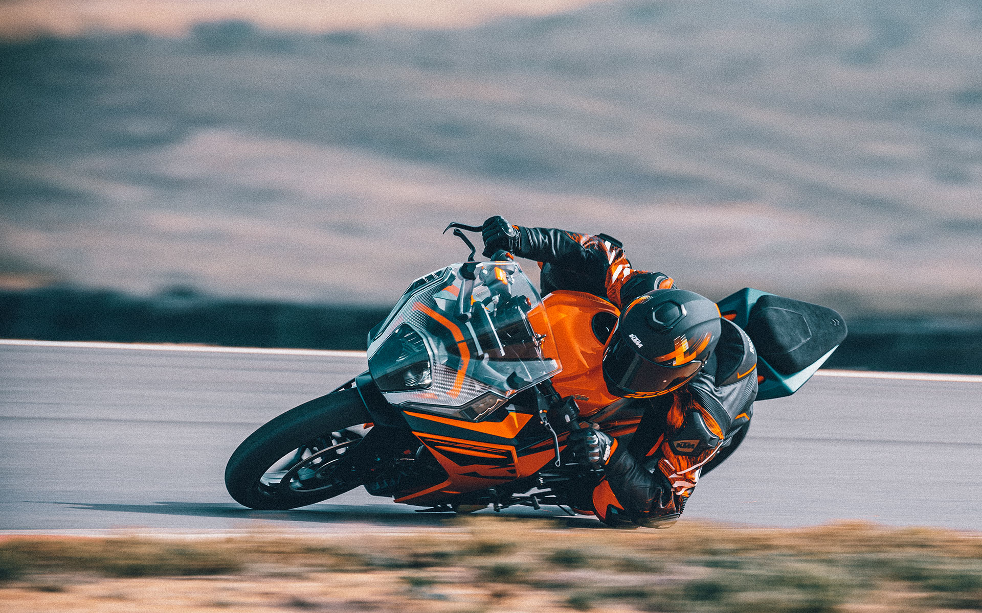 KTM RC 390, 2022