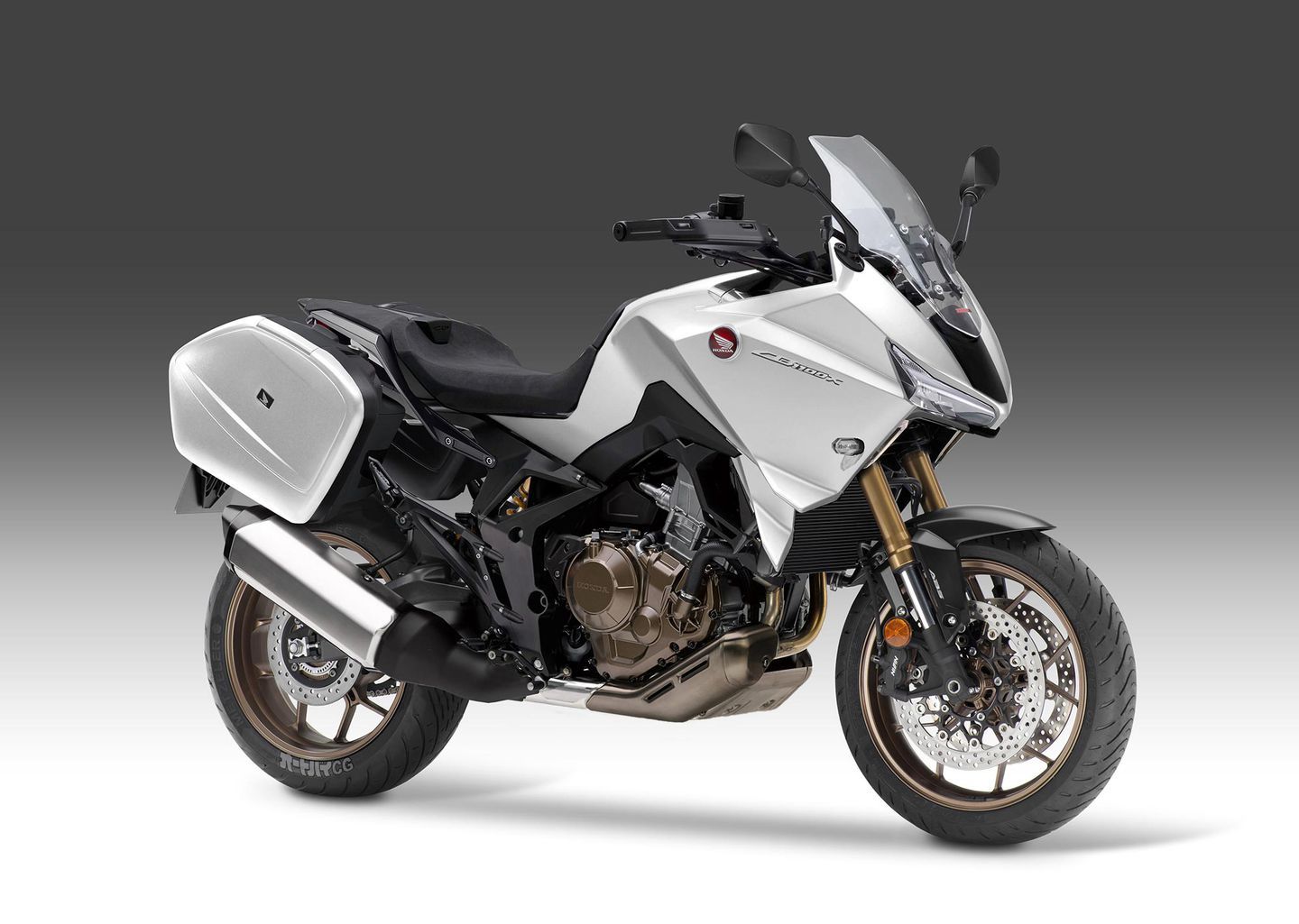 Honda NT 1100 DCT Yakıt Tüketimi ve Teknik Özellikleri