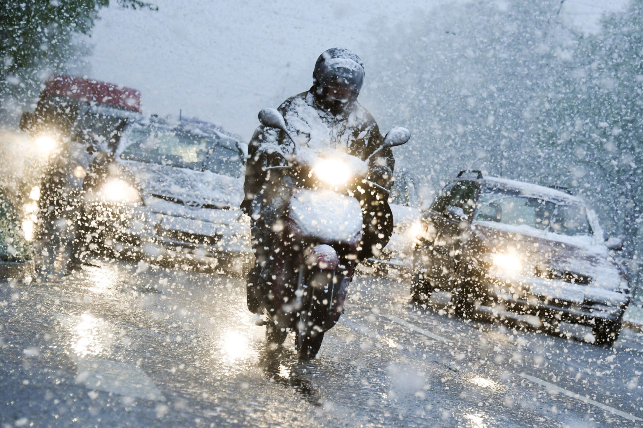 Kışın sürmeden önce motosikletinizi çalıştırın