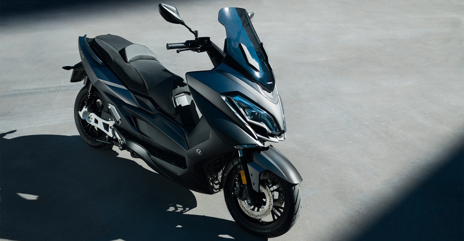 Yeni 77 mil / saat ile Nerva Exe e-scooter, elektrikli maxi-scooter pazarına hızlı bir giriş yaptı