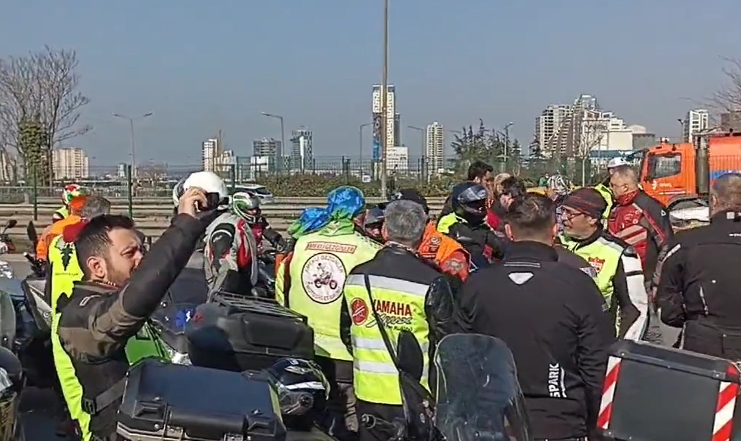 Yüzlerce Motosiklet Kullanıcısı Bir Araya Geldi!