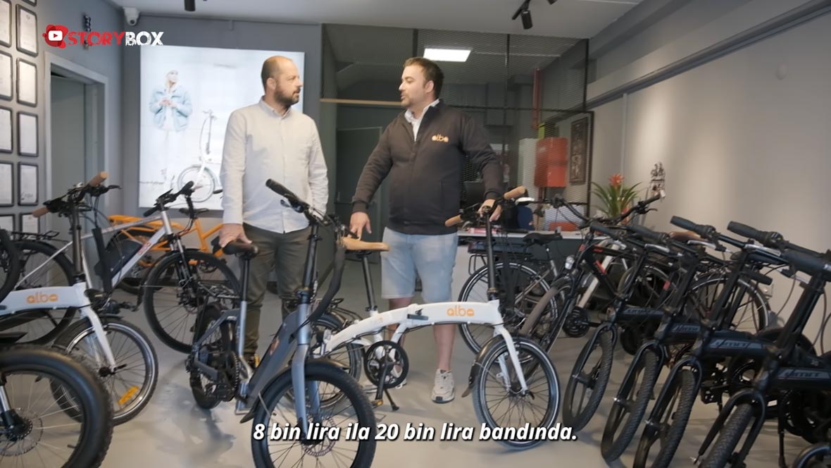 Arabasını Sattı, Elektrikli Araç Fabrikası Kurdu