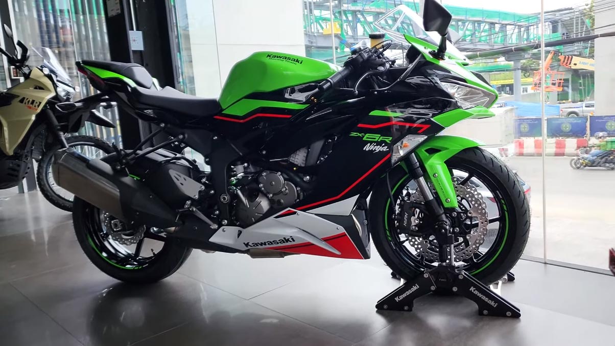2022 Kawasaki ZX6R Foto Galeri