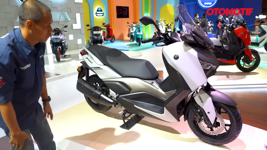 YAMAHA XMAX 250, 2023
