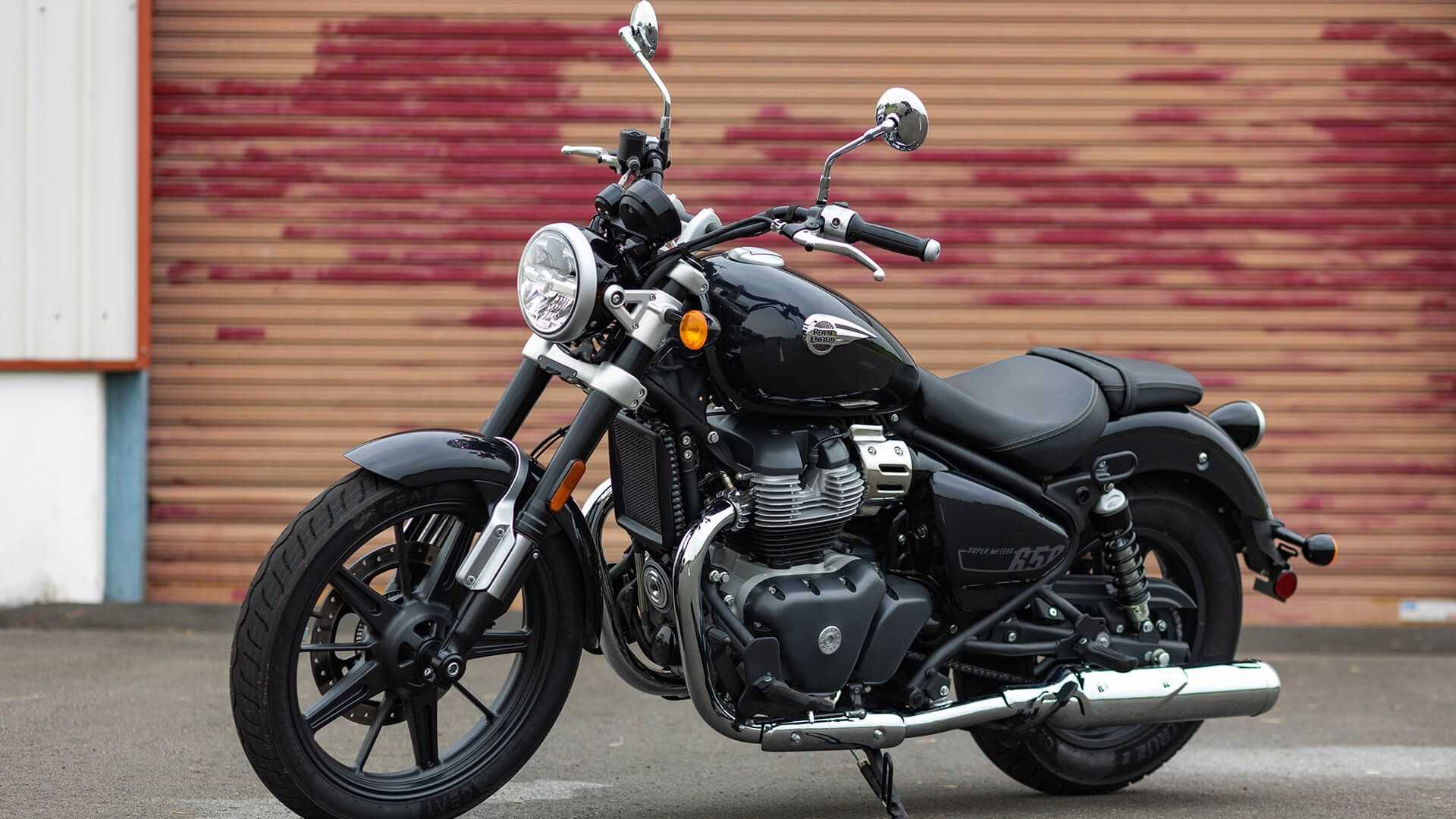 Royal Enfield, Ocak 2023'te Super Meteor 650'yi Piyasaya Sürecek