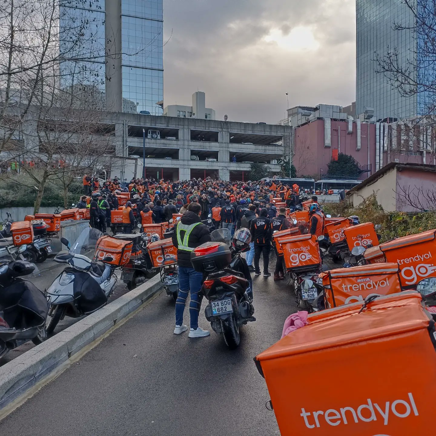Kuryeler Trendyol’un Açıklamalarından Tatmin Olmadı!