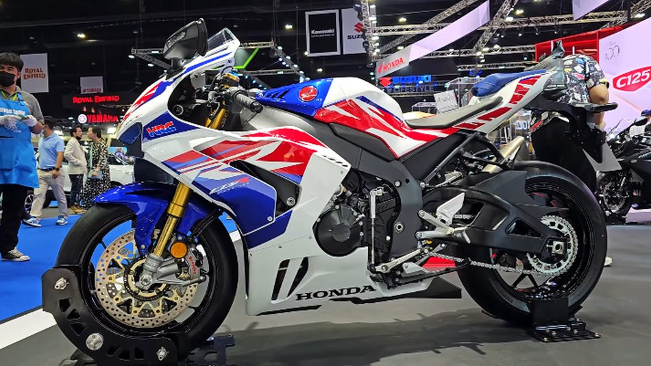 2023 Honda CBR1000RR-R FIREBLADE SP